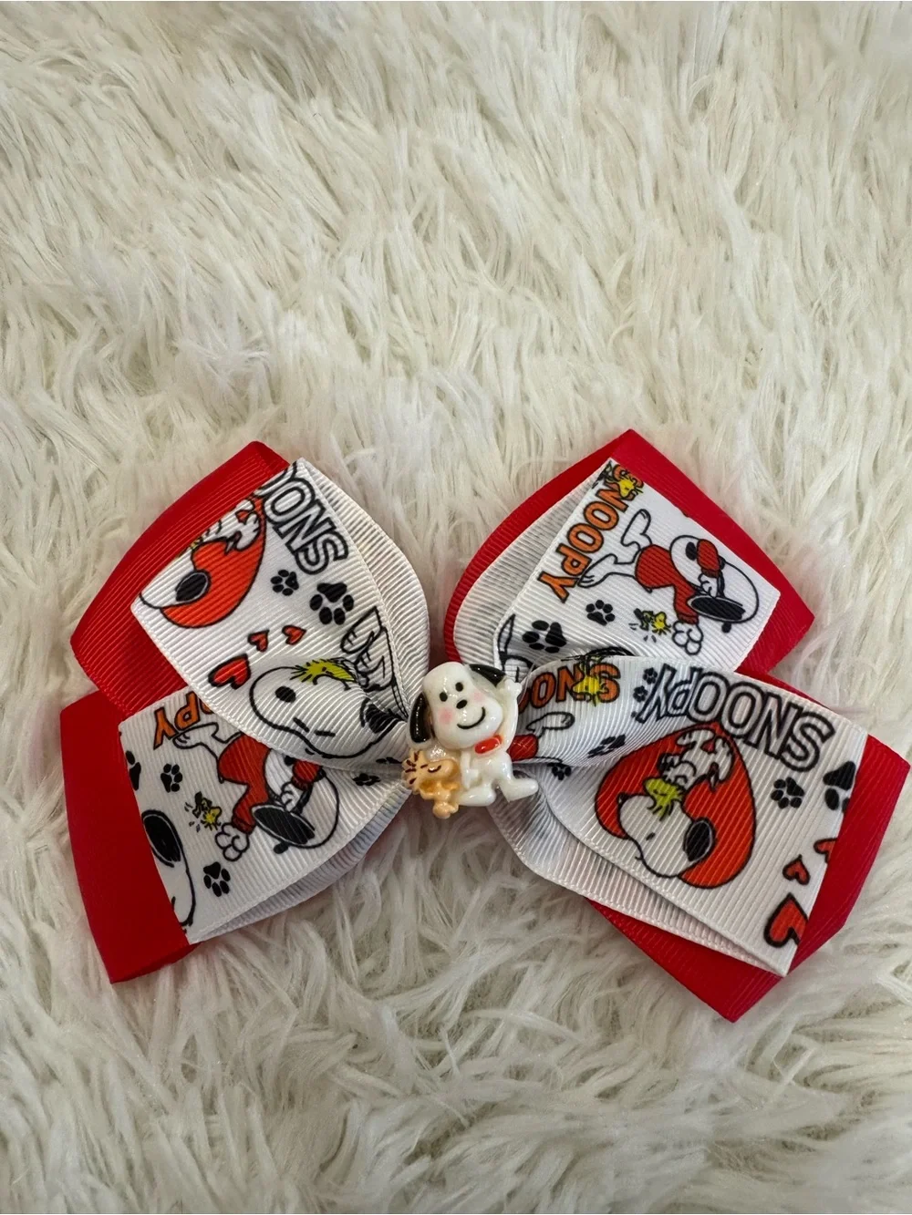 Red Snoopy Kids Hair Bow clip with Cute Charm
